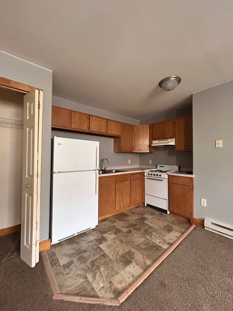 Apartment for rent at 529 Germania St, Eau Claire, WI 54703