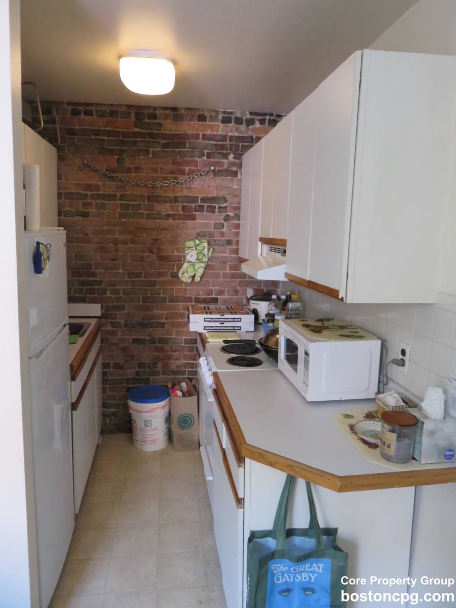Apartment for rent at 50 Phillips #4, Boston, MA 02114