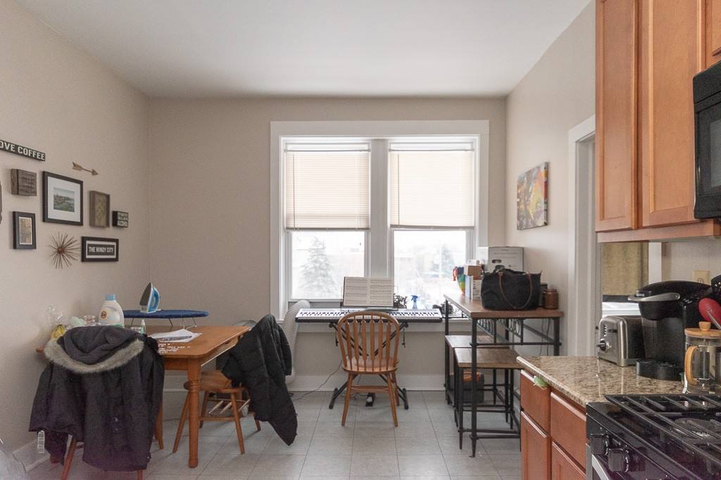 Apartment for rent at 949 Hoyne #5, Chicago, IL 60622