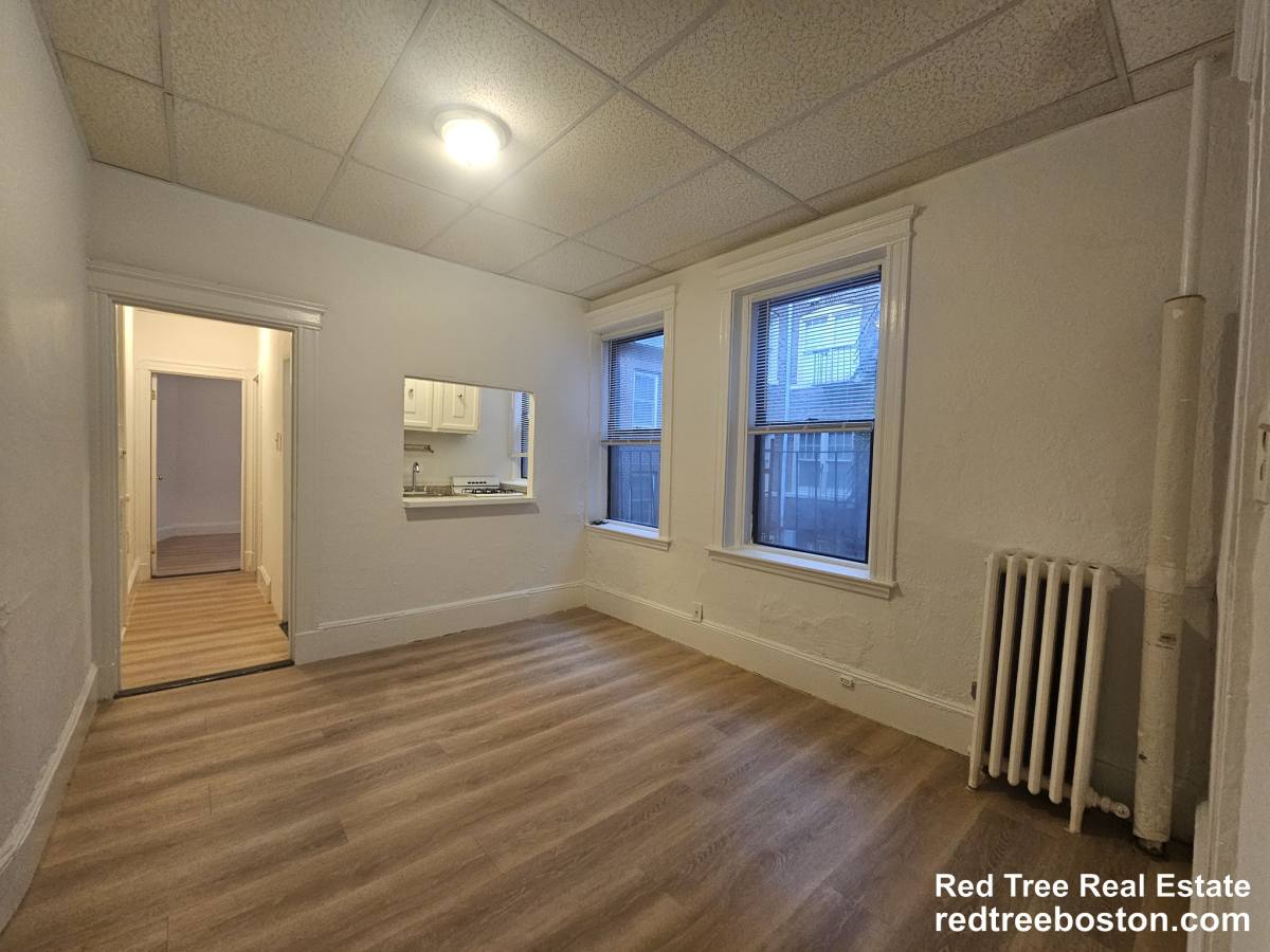 Apartment for rent at 24 Phillips St #5, Boston, MA 02114
