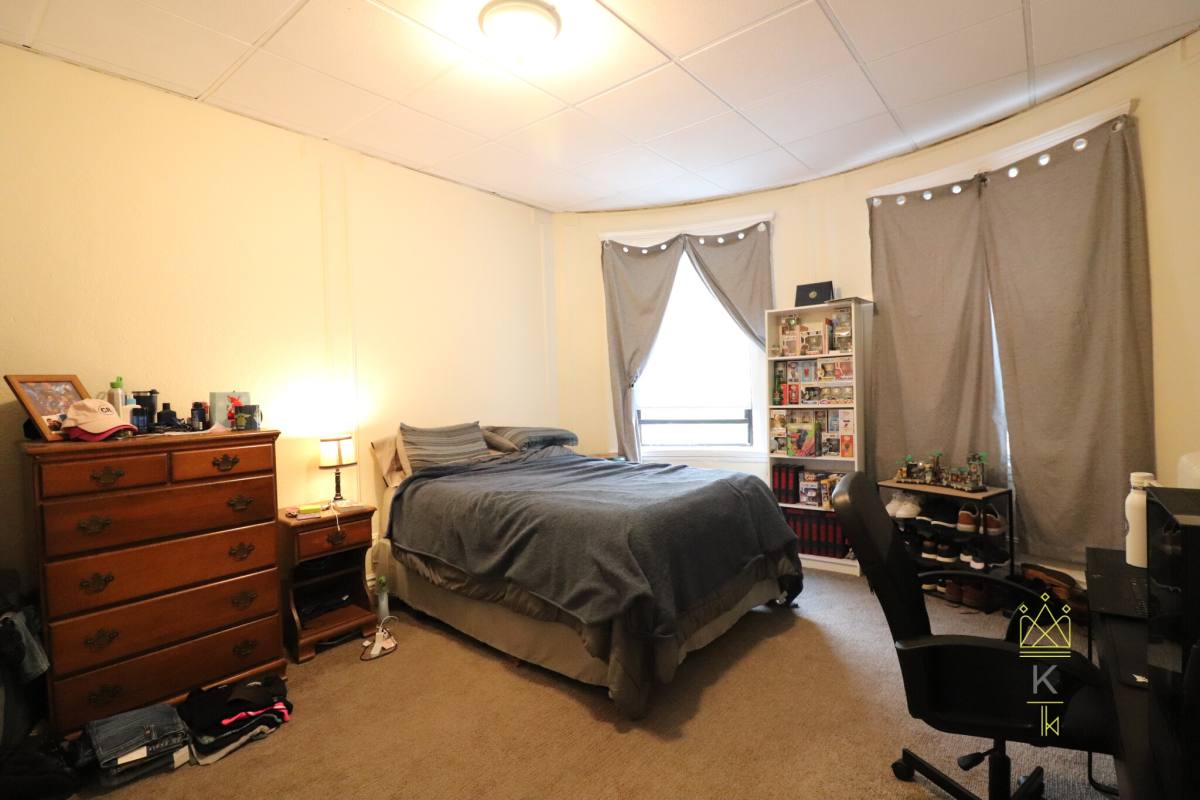 Apartment for rent at 1959 Commonwealth Ave #2, Brighton, MA 02135