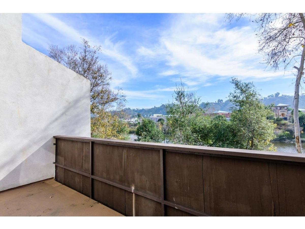 Apartment for rent at 8039 Caminito De Pizza, San Diego, CA 92108