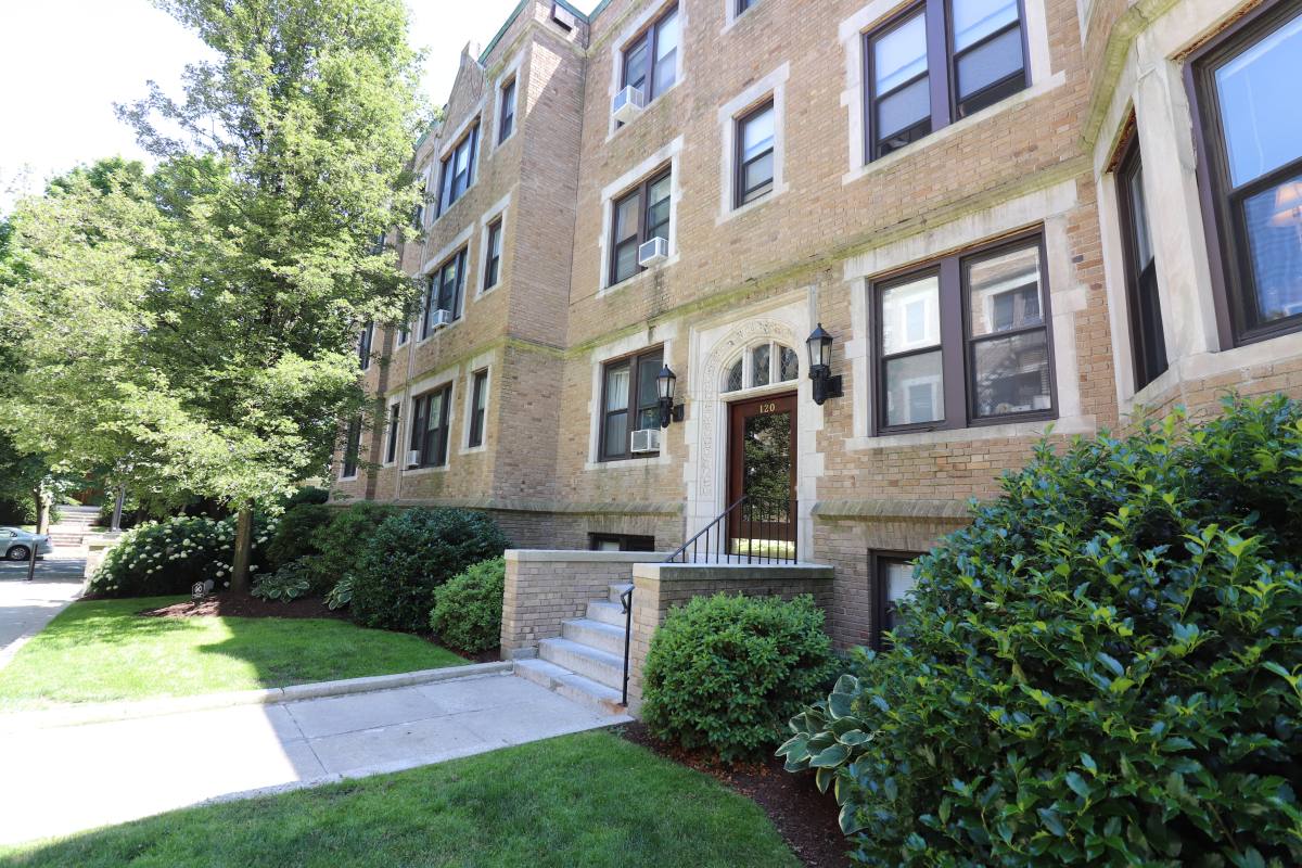 Apartment for rent at 120A Babcock St #B4, Brookline, MA 02446