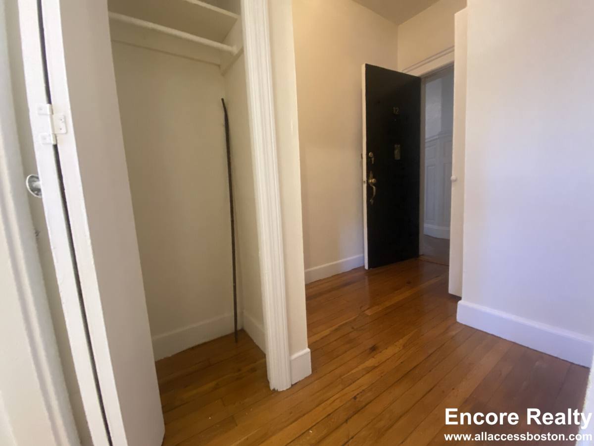 Apartment for rent at 1160 Commonwealth Ave #12, Allston, MA 02134