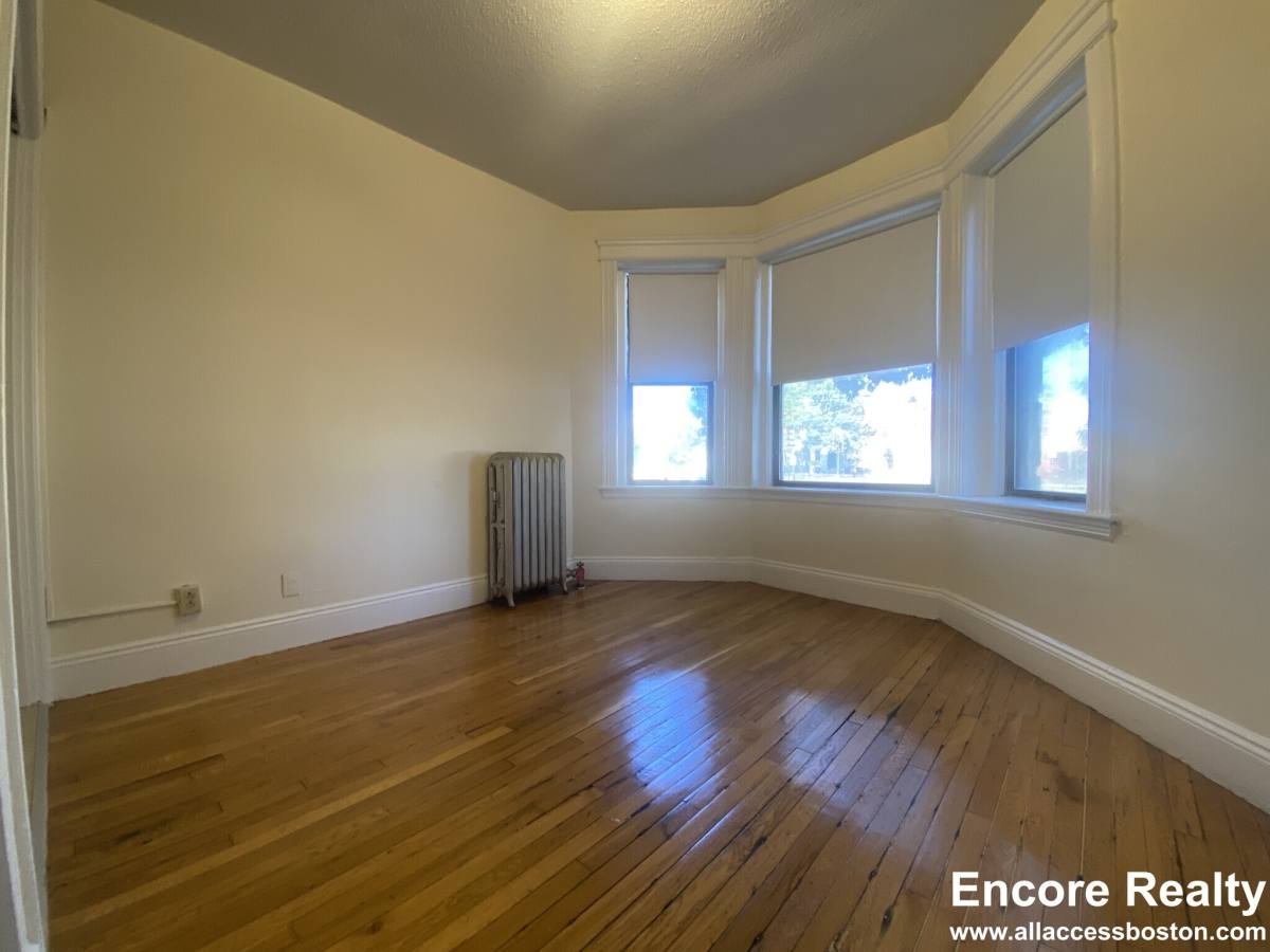 Apartment for rent at 1160 Commonwealth Ave #12, Allston, MA 02134