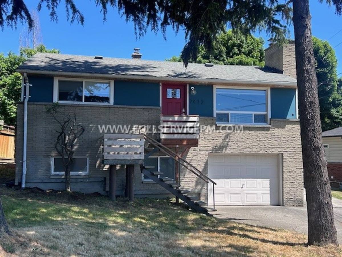 House for rent at 7412 Military Rd S, Seattle, WA 98108