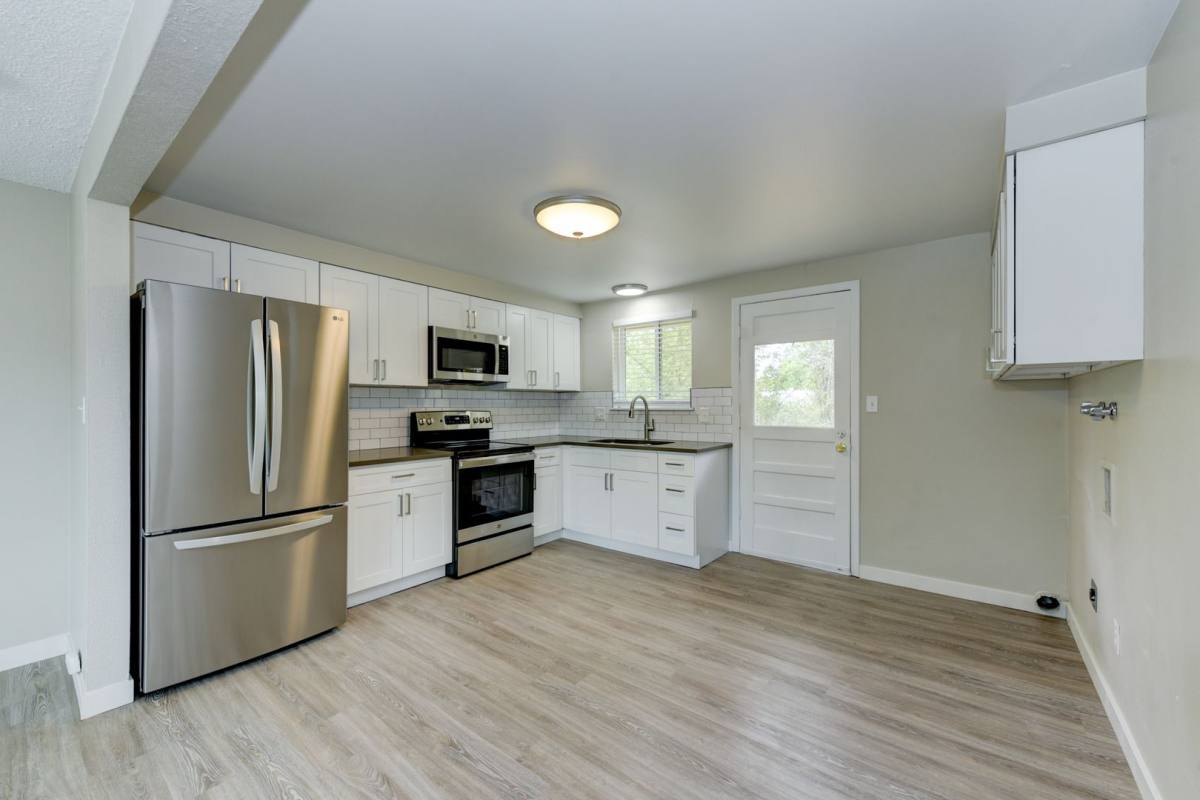 Apartment for rent at 1617-1619 Lashley St, Longmont, CO 80504