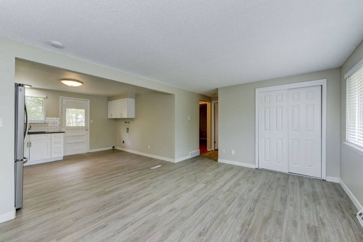 Apartment for rent at 1617-1619 Lashley St, Longmont, CO 80504