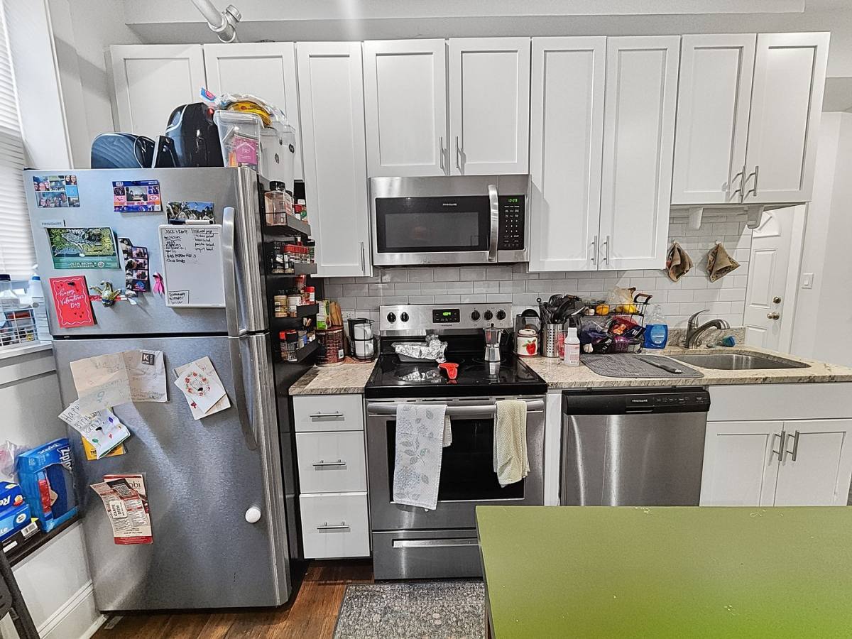 Apartment for rent at 4841-51 N Kimball Ave, Chicago, IL 60625