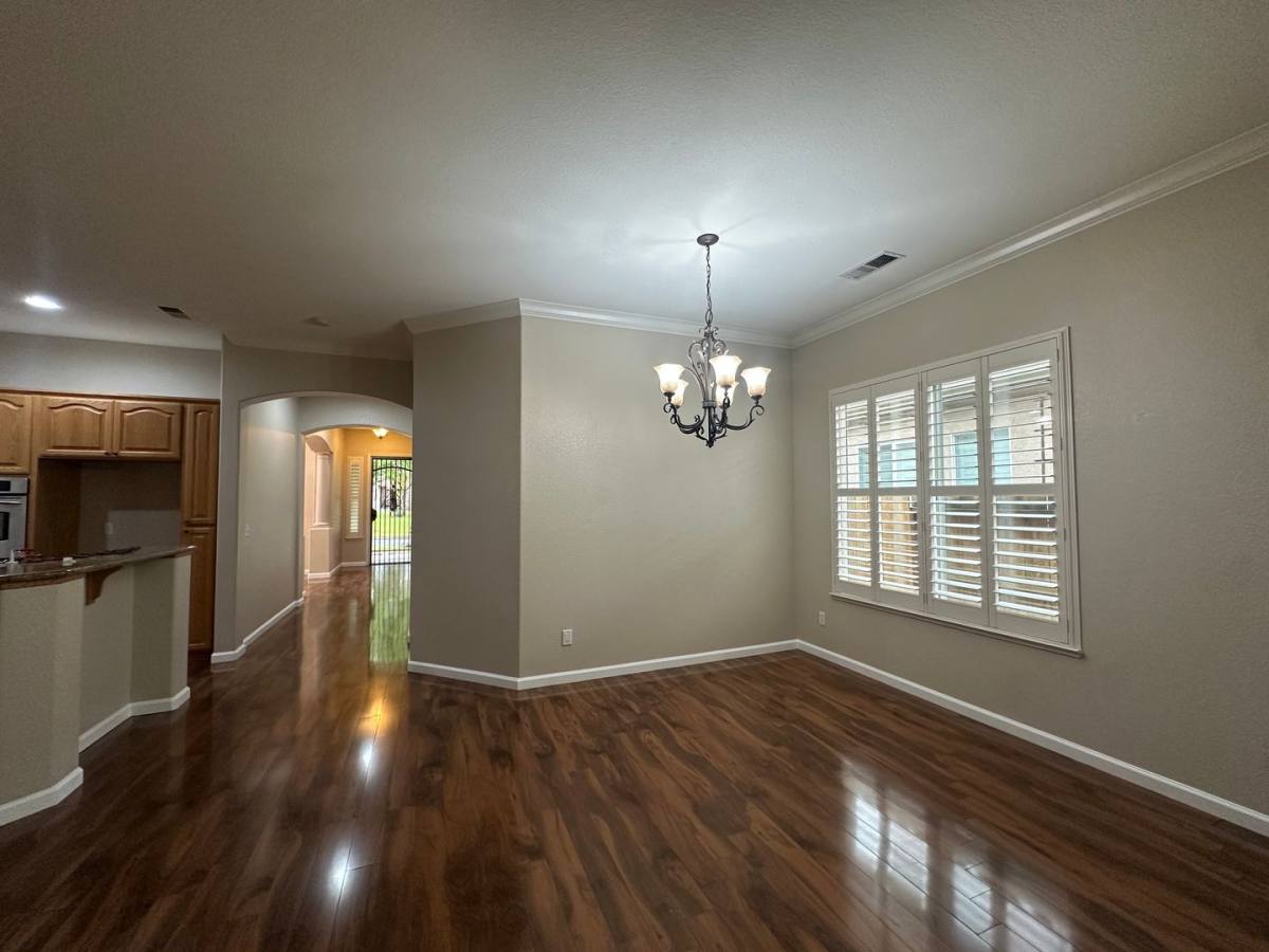 House for rent at 416 Farinelli Parkway, Escalon, CA 95320