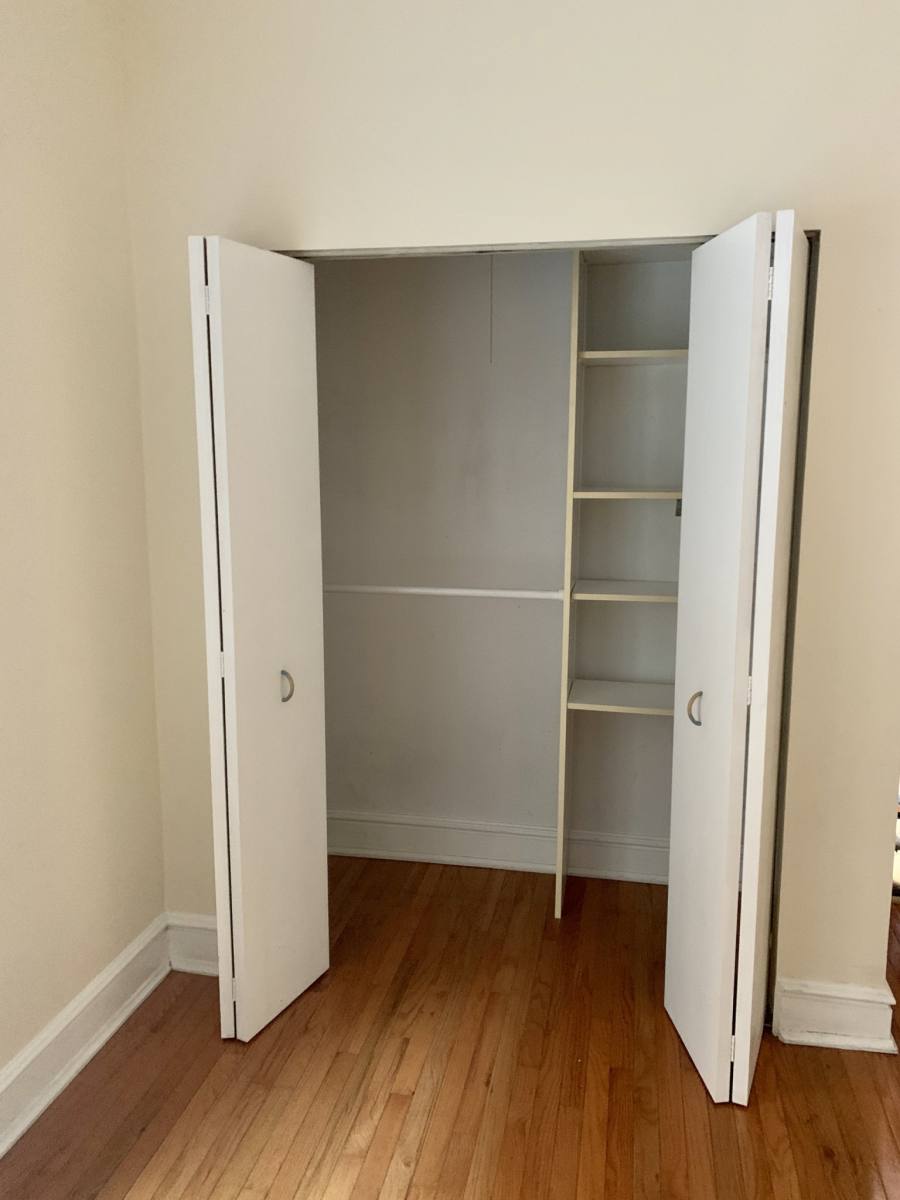 Apartment for rent at 1042 Bryn Mawr - 2nd, Chicago, IL 60660