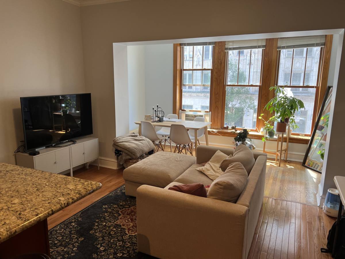 Apartment for rent at 1042 Bryn Mawr - 2nd, Chicago, IL 60660