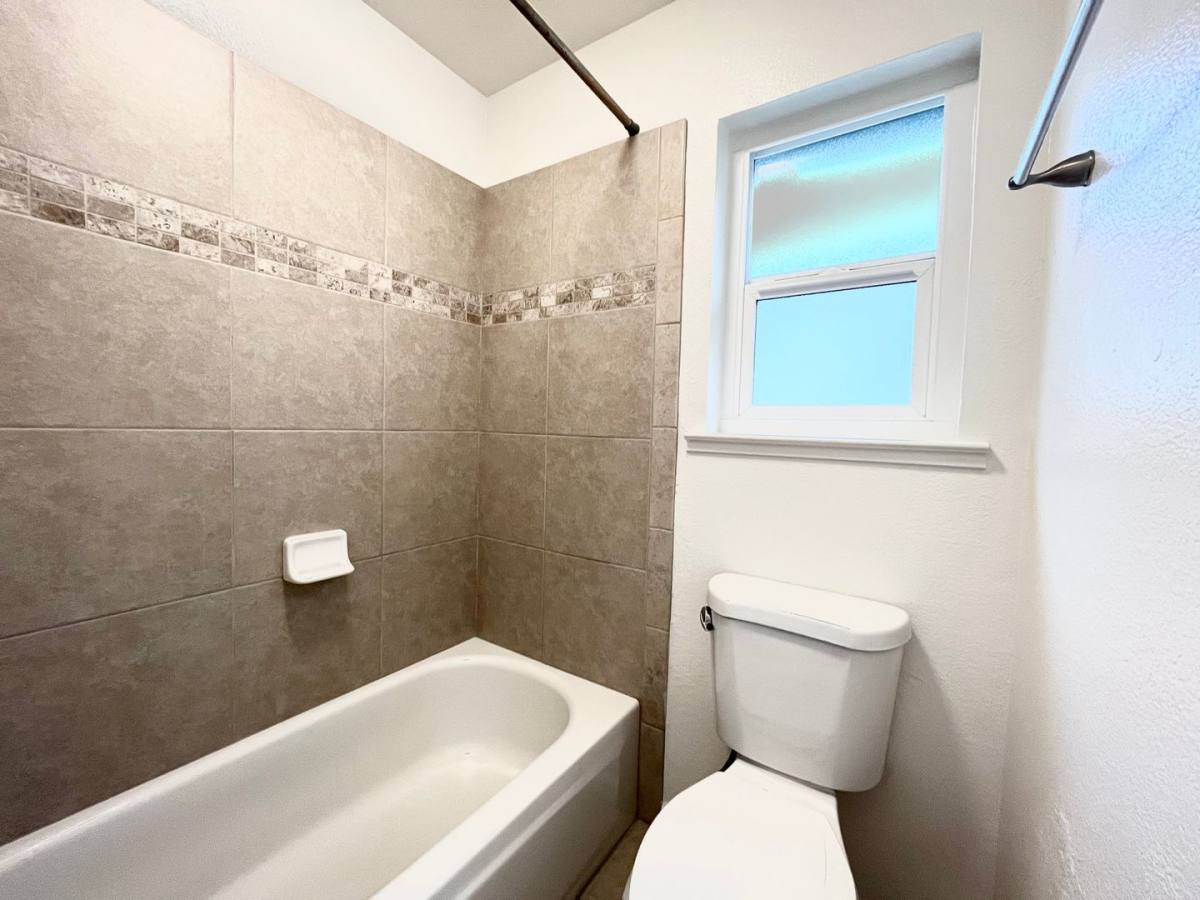 Apartment for rent at 1711 Q St, Sacramento, CA 95811