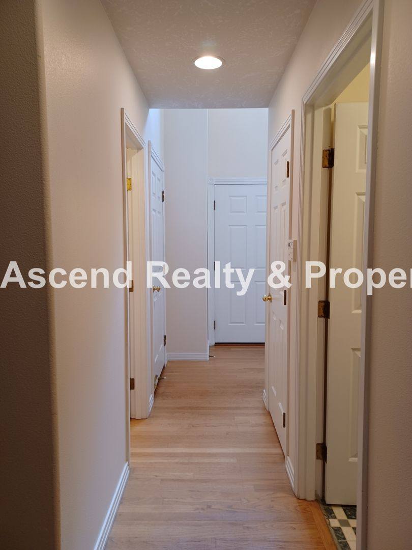 House for rent at 8523 SW Marissa Dr, Portland, OR 97223