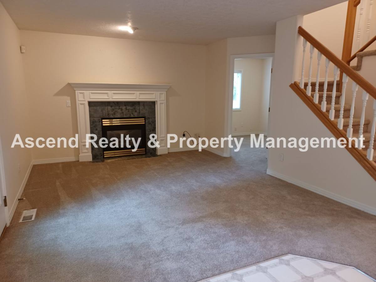 House for rent at 8523 SW Marissa Dr, Portland, OR 97223