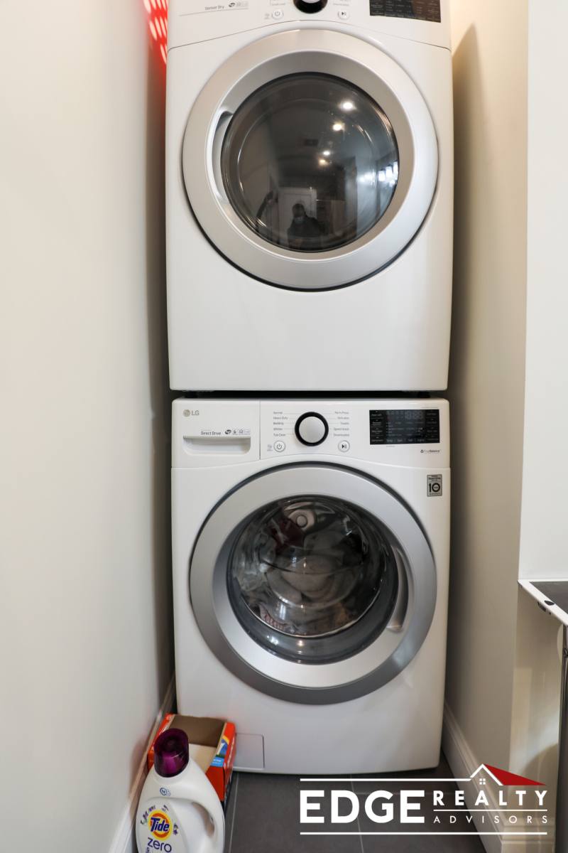 Apartment for rent at 87 High St #1, Waltham, MA 02453