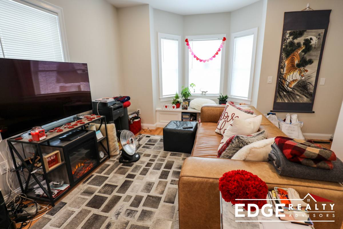 Apartment for rent at 87 High St #1, Waltham, MA 02453
