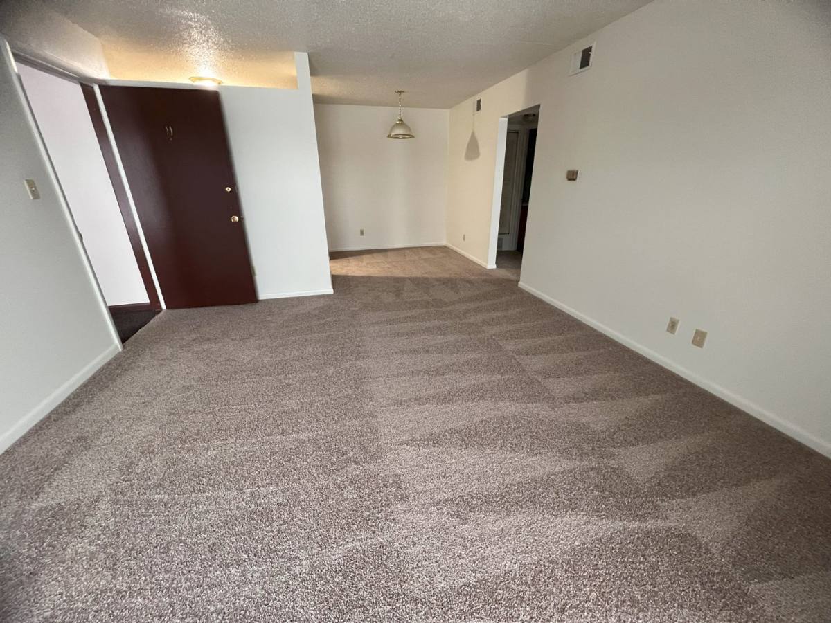 Apartment for rent at 1923 University Dr, Cedar Falls, IA 50613