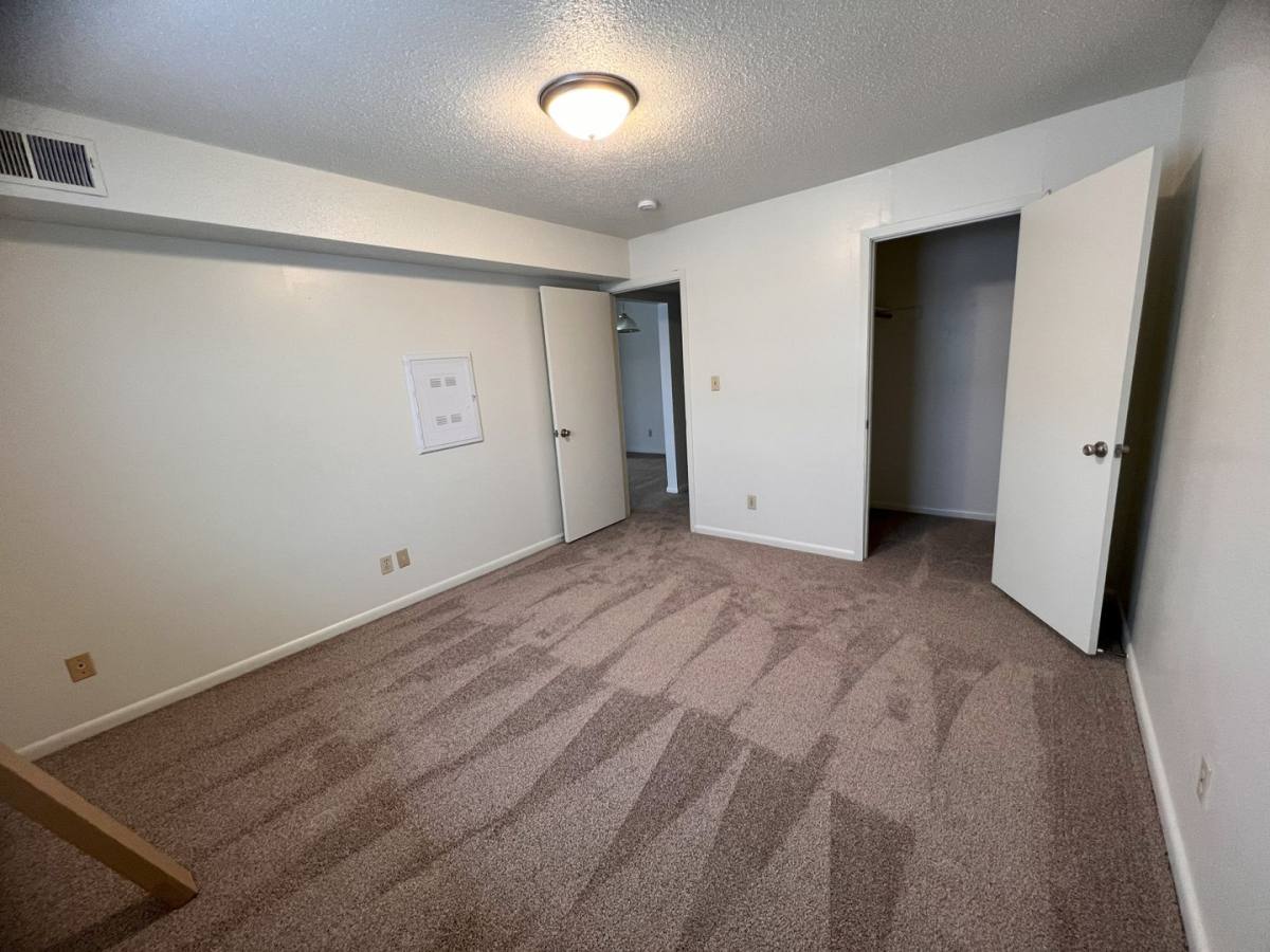 Apartment for rent at 1923 University Dr, Cedar Falls, IA 50613