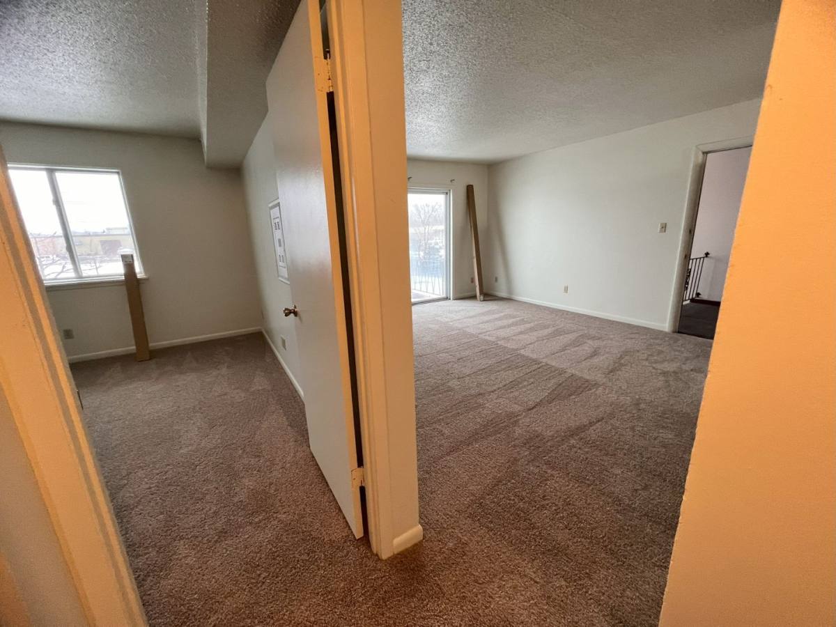 Apartment for rent at 1923 University Dr, Cedar Falls, IA 50613
