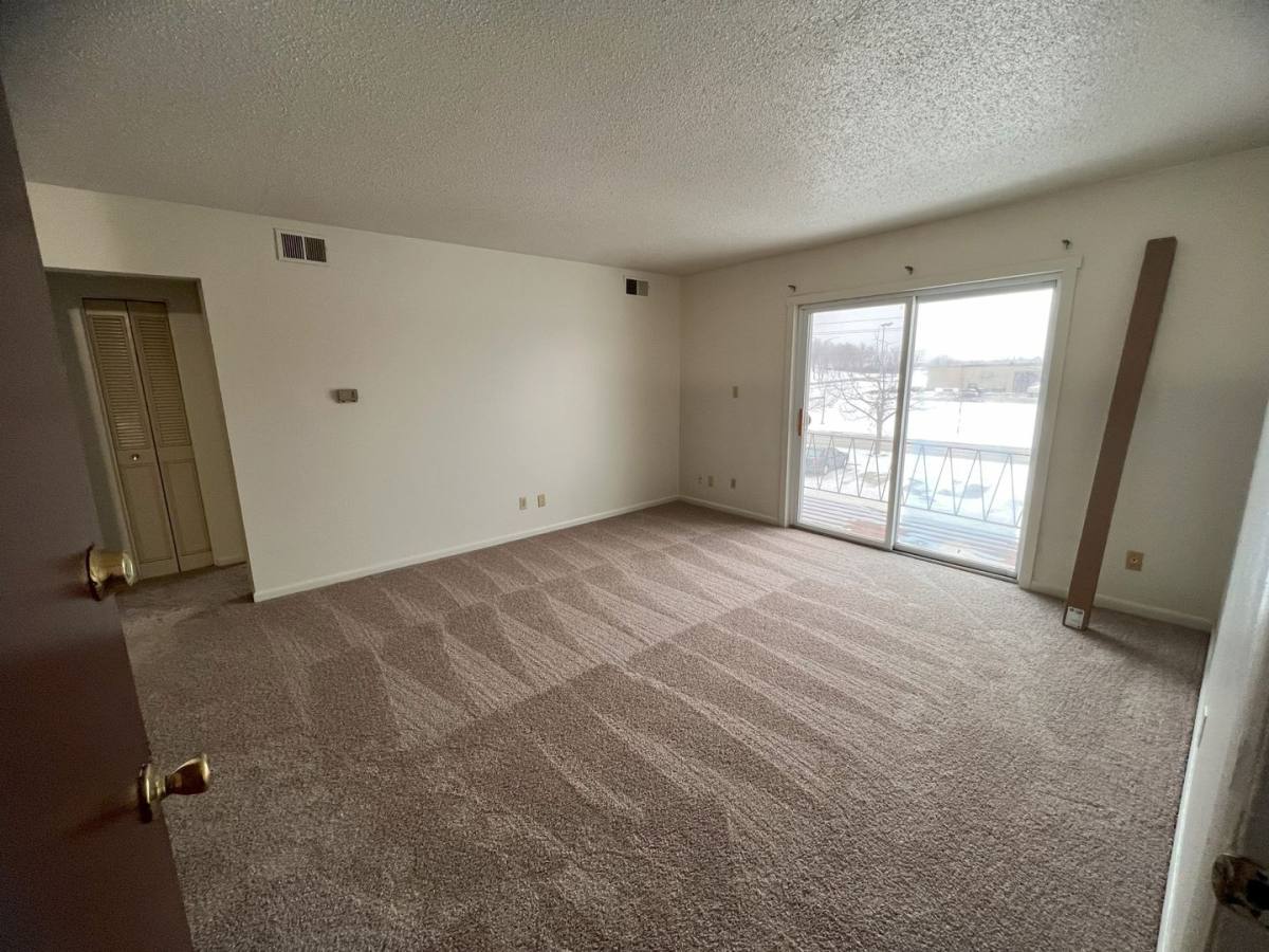 Apartment for rent at 1923 University Dr, Cedar Falls, IA 50613
