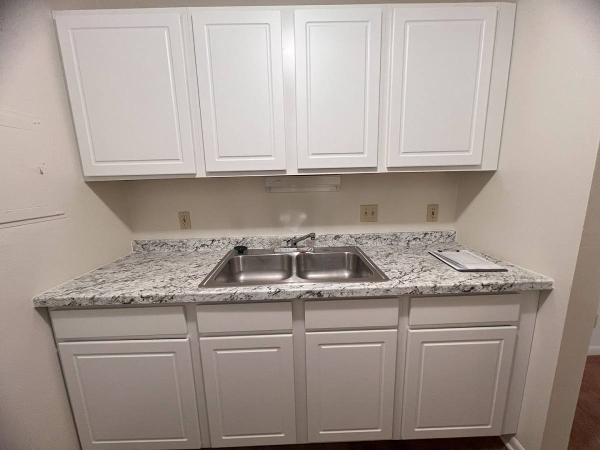 Apartment for rent at 1923 University Dr, Cedar Falls, IA 50613