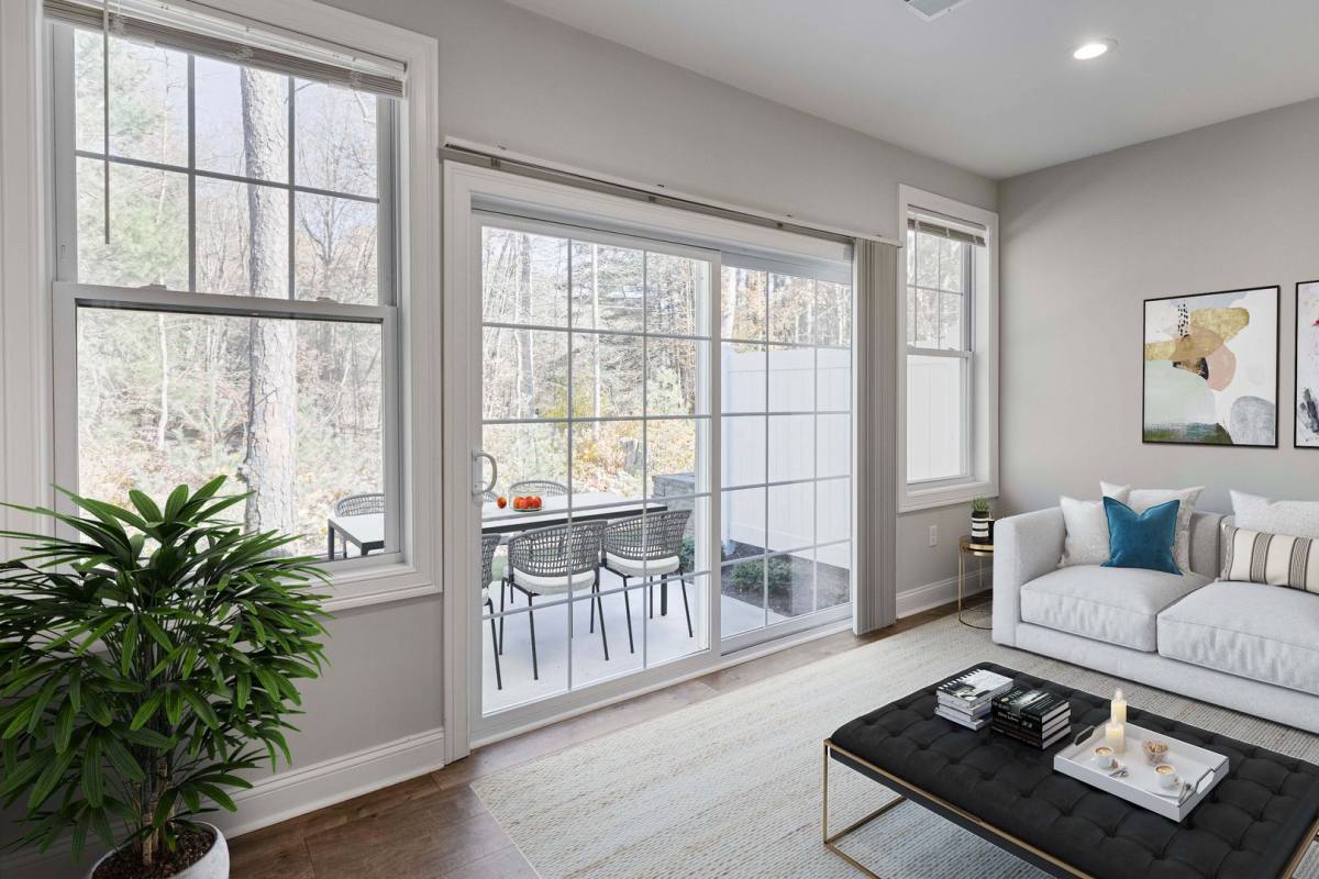 Townhouse for rent at 171 Greenbush Rd, West Warwick, RI 02893