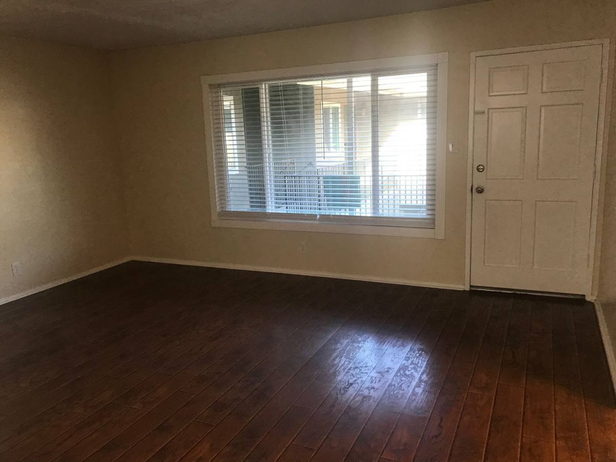 Apartment for rent at 2420-2444 E 5th St, Long Beach, CA 90814