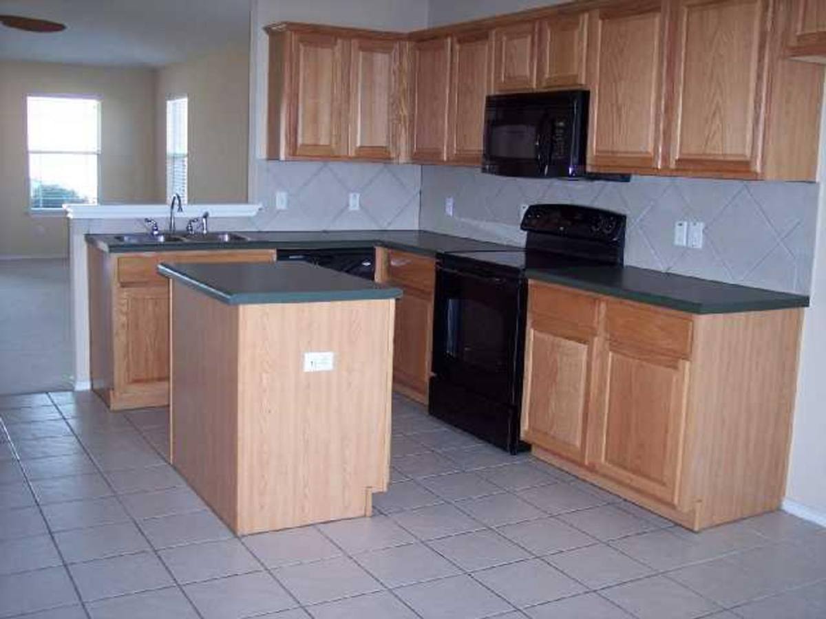 House for rent at 208 Carol Ave, Leander, TX 78641