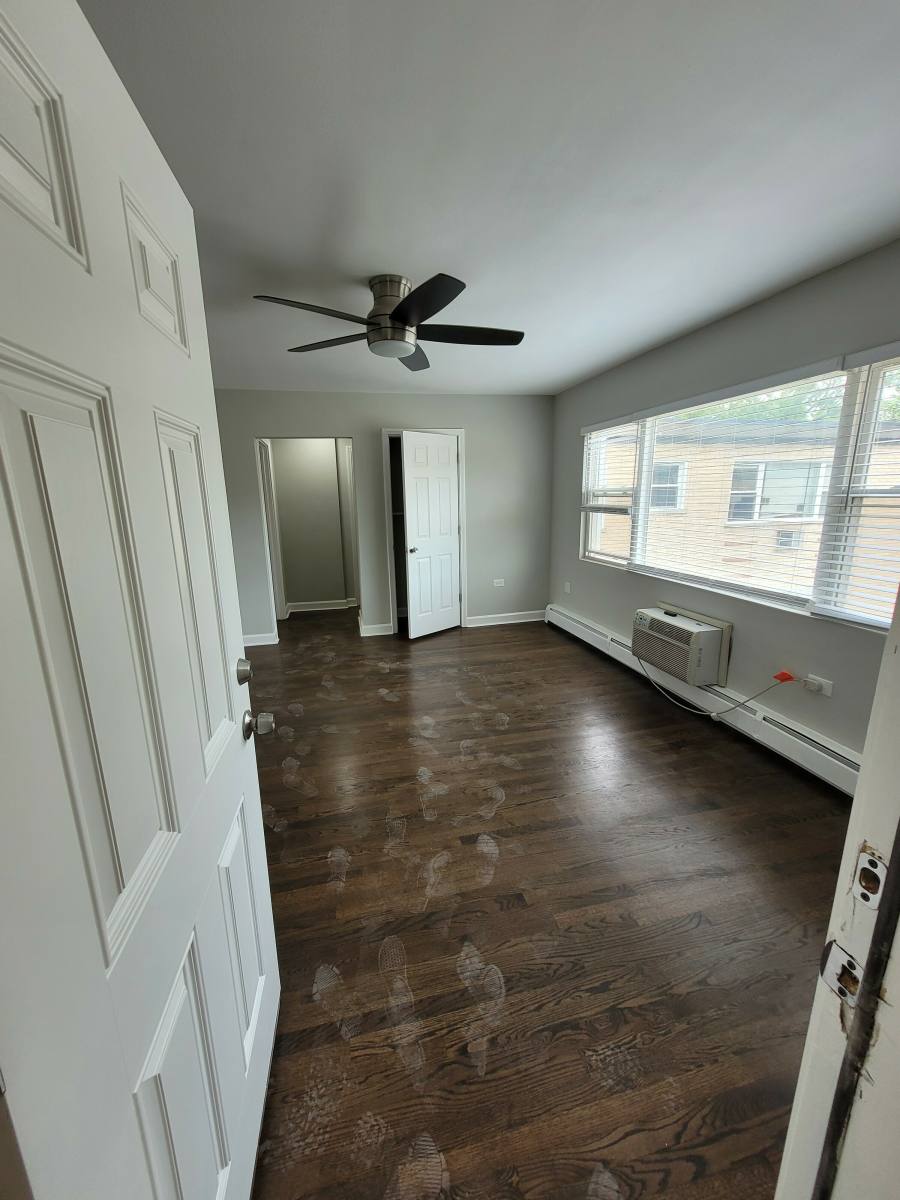 Apartment for rent at 1323 W Sherwin #2A, Chicago, IL 60626
