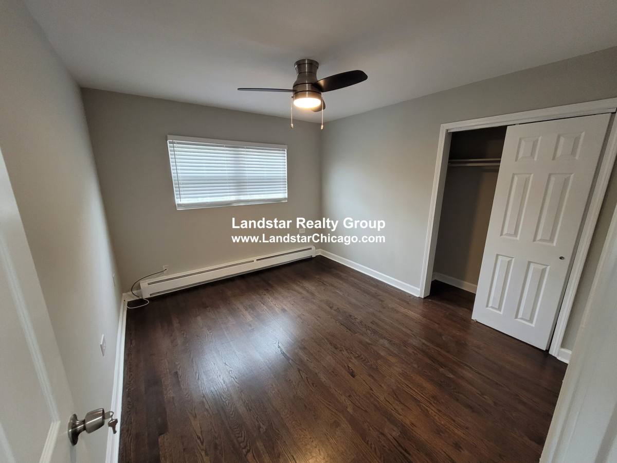 Apartment for rent at 1323 W Sherwin #2A, Chicago, IL 60626