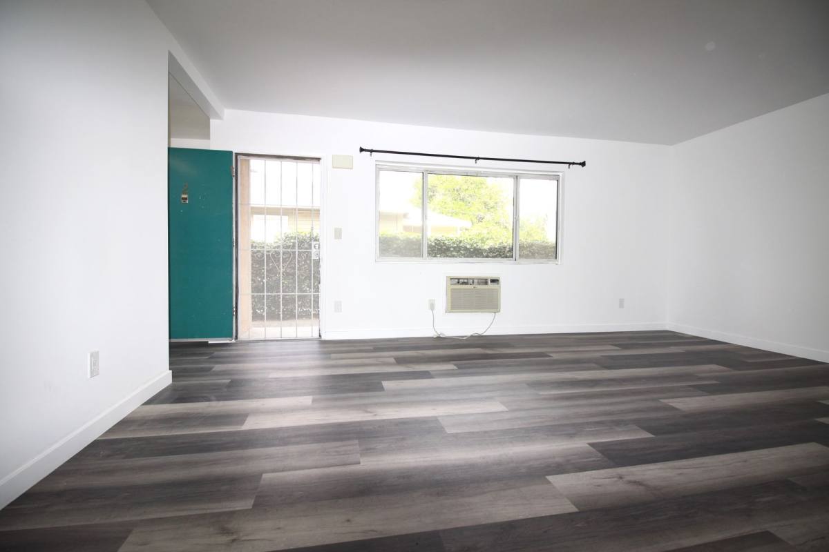 Apartment for rent at 14629 Gilmore St, Van Nuys, CA 91411