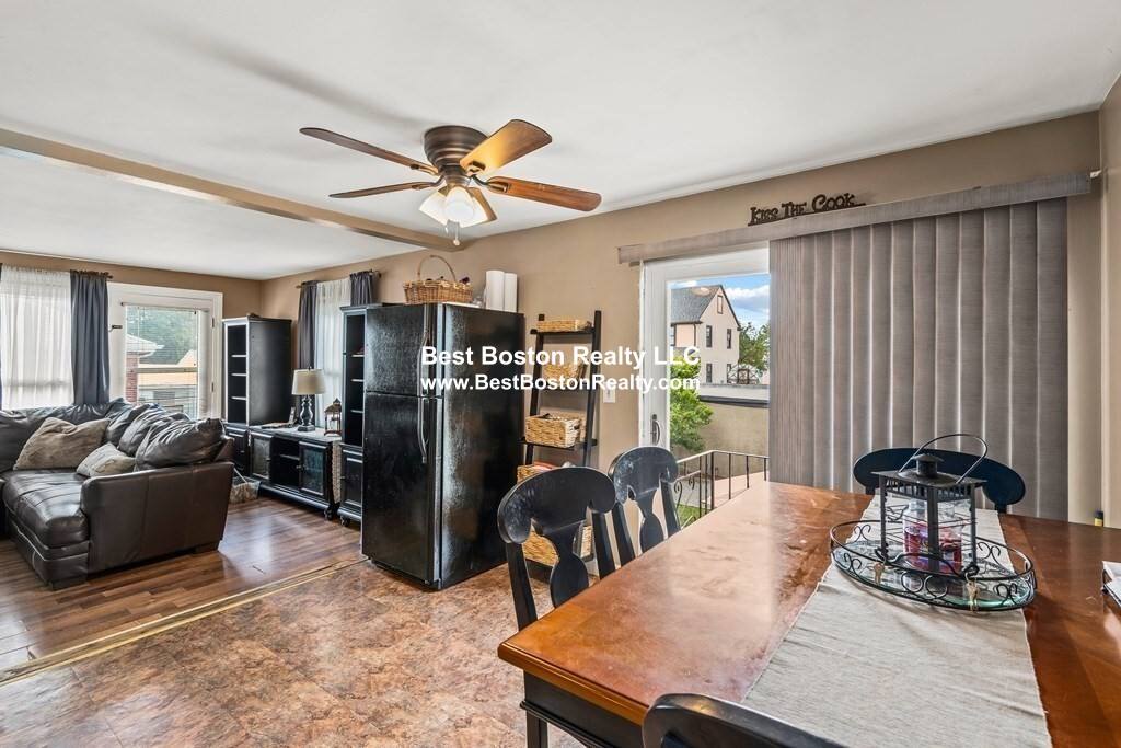 Townhouse for rent at 71 Silver Lake #71, Newton, MA 02458