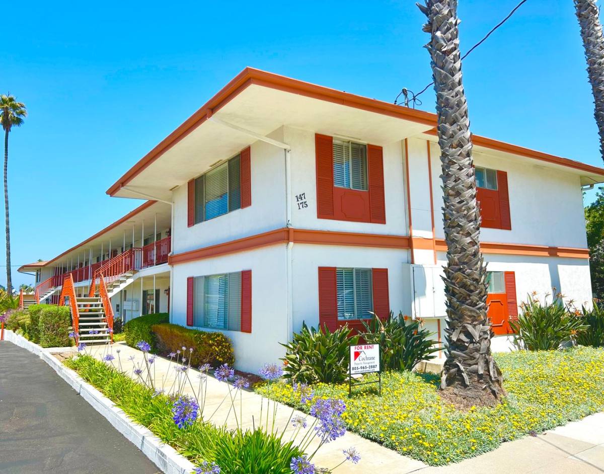 Apartment for rent at 147-175 S Ann St, Ventura, CA 93001