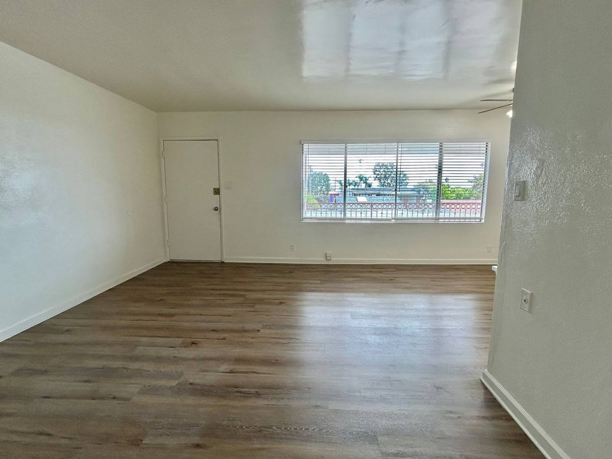 Apartment for rent at 147-175 S Ann St, Ventura, CA 93001