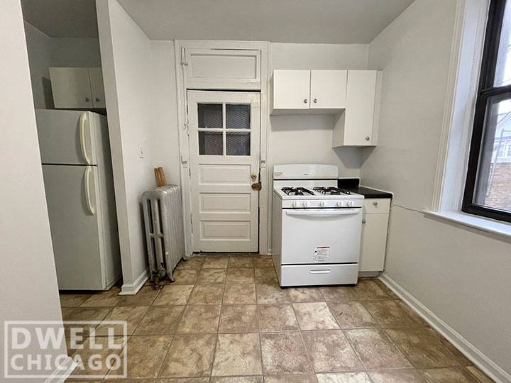 Apartment for rent at 2330 N Spaulding Ave #3B, Chicago, IL 60647
