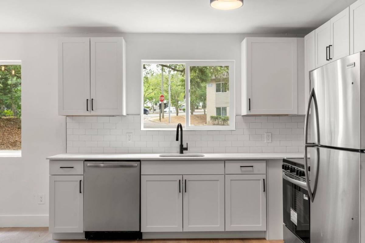 Apartment for rent at 1360 Ocala Rd, Tallahassee, FL 32304