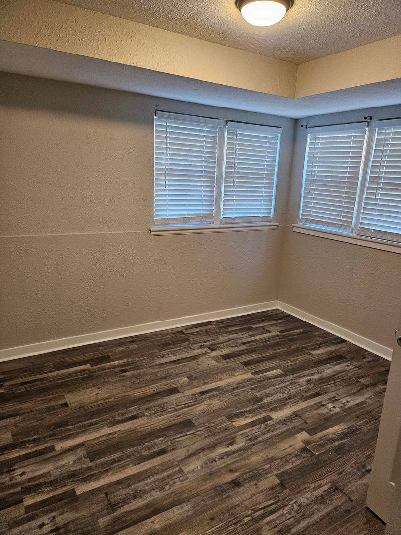Apartment for rent at 1111 Lincoln Ave, Evansville, IN 47714