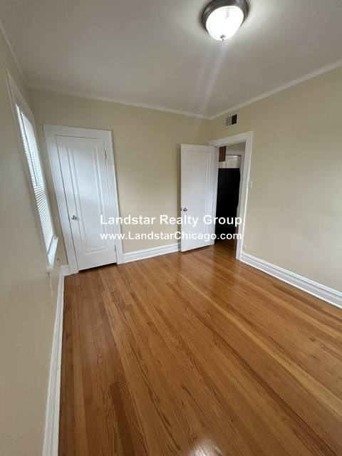 Apartment for rent at 4514 W Wellington #2, Chicago, IL 60641