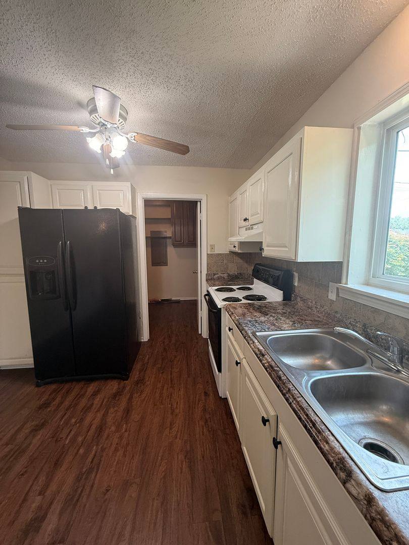 House for rent at 3979 Stuart Ave, Bossier City, LA 71112