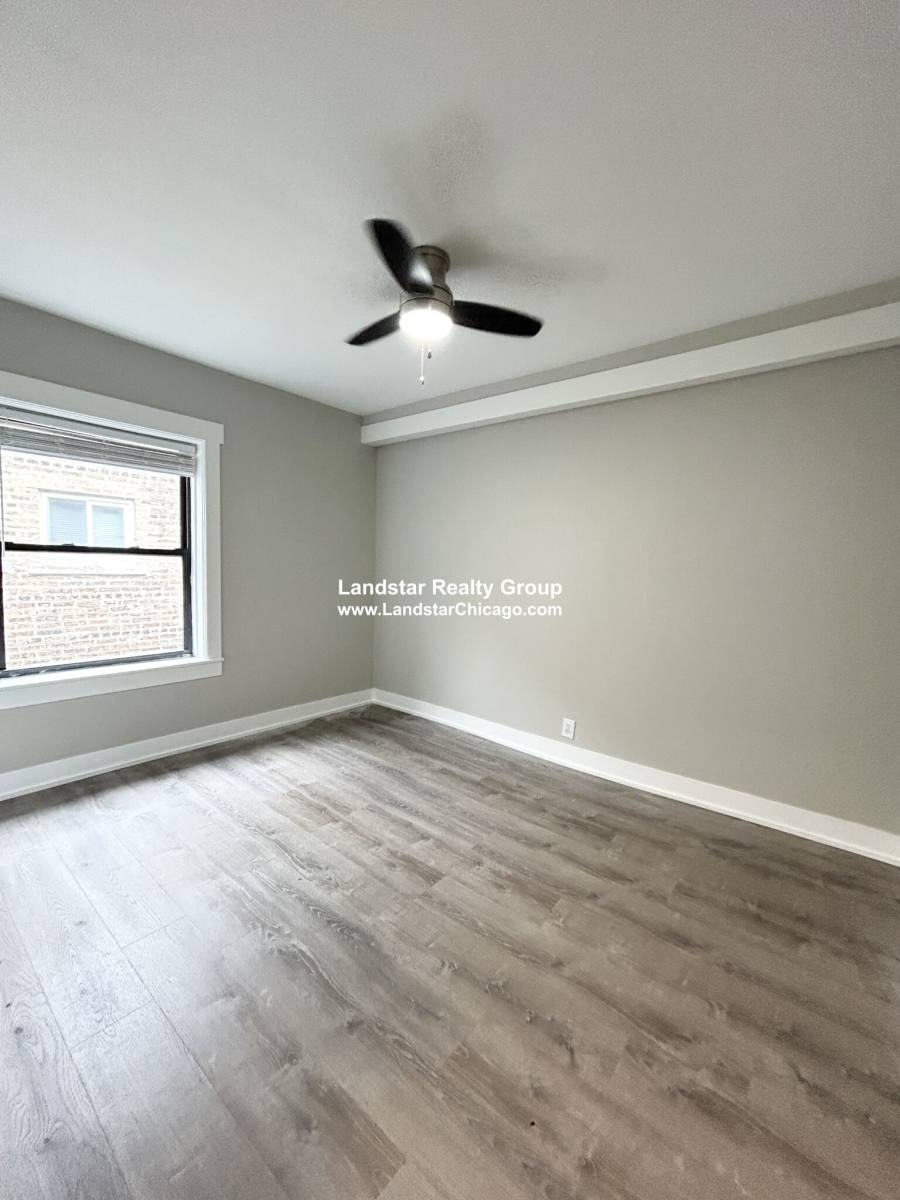 Apartment for rent at 6523 N Newgard Ave #3G, Chicago, IL 60626