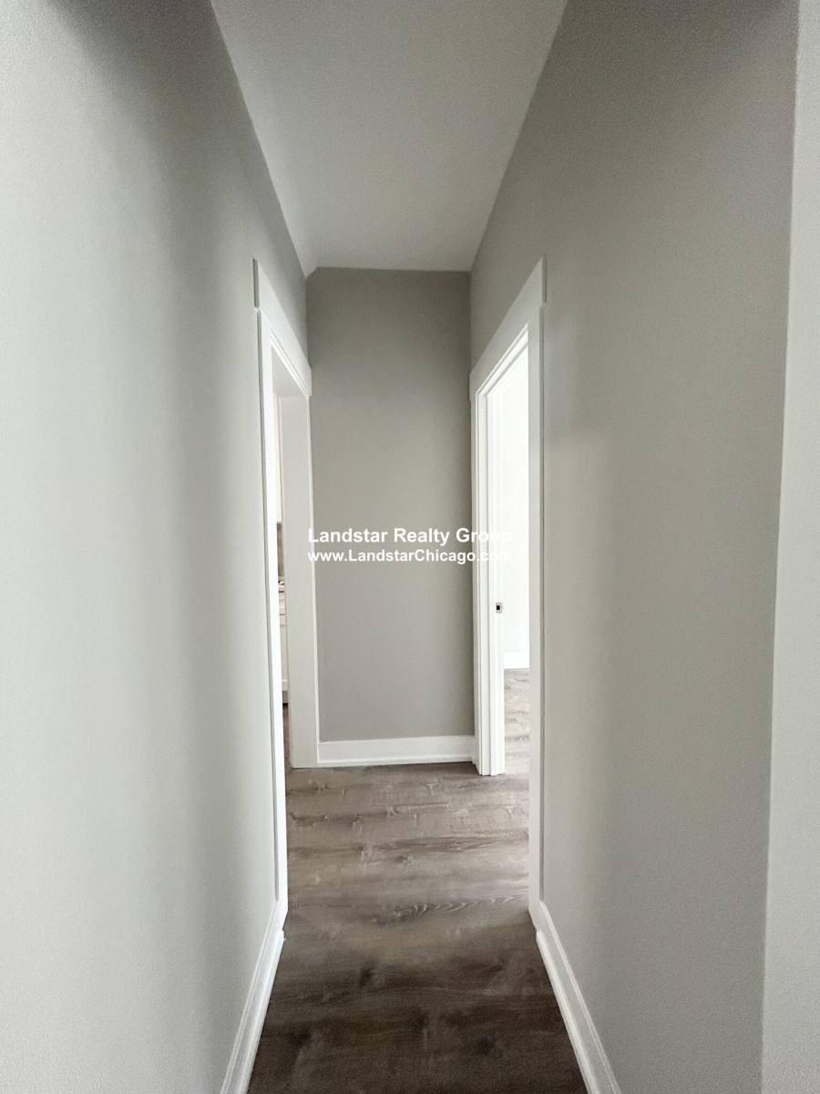 Apartment for rent at 6523 N Newgard Ave #3G, Chicago, IL 60626