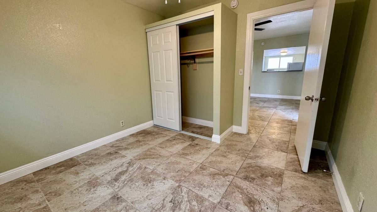 Apartment for rent at 6225 Casada Way, Las Vegas, NV 89107