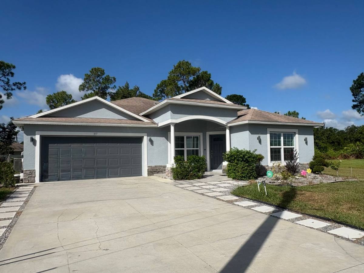 House for rent at 377 Cimarron Court, Kissimmee, FL 34759