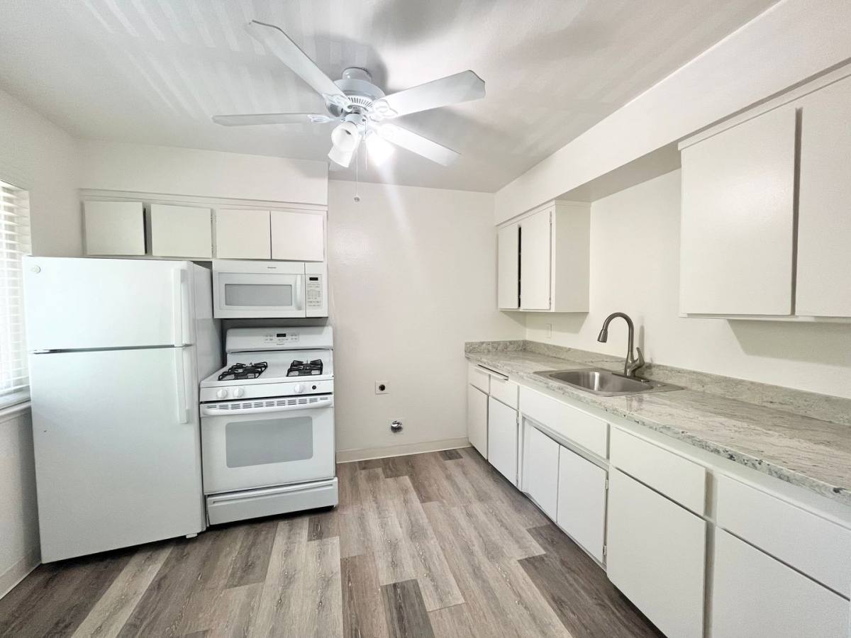 2505-2523 Sierra Blvd, Sacramento, CA 95825 - Apartment for Rent - Image 4