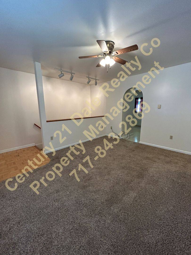 Townhouse for rent at 3812 Fox Chase Dr, Dover, PA 17315