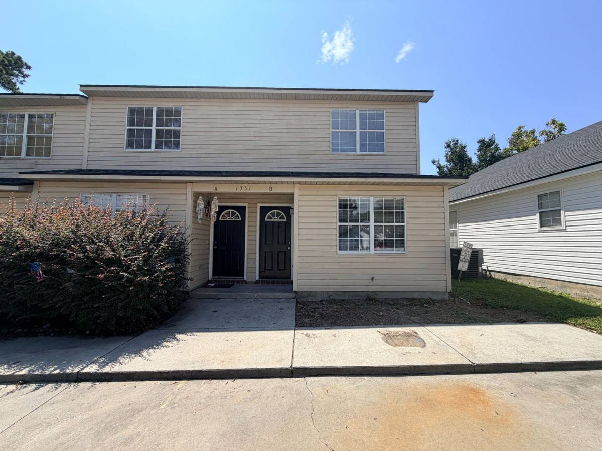 Apartment for rent at 1331 Edgewood Dr, Valdosta, GA 31601