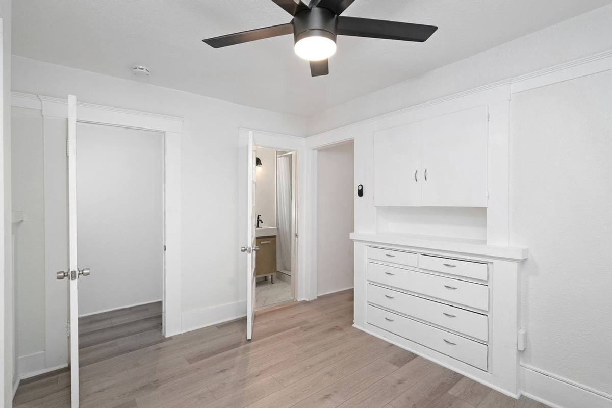 Apartment for rent at 4554-58 N Ave, San Diego, CA 92116