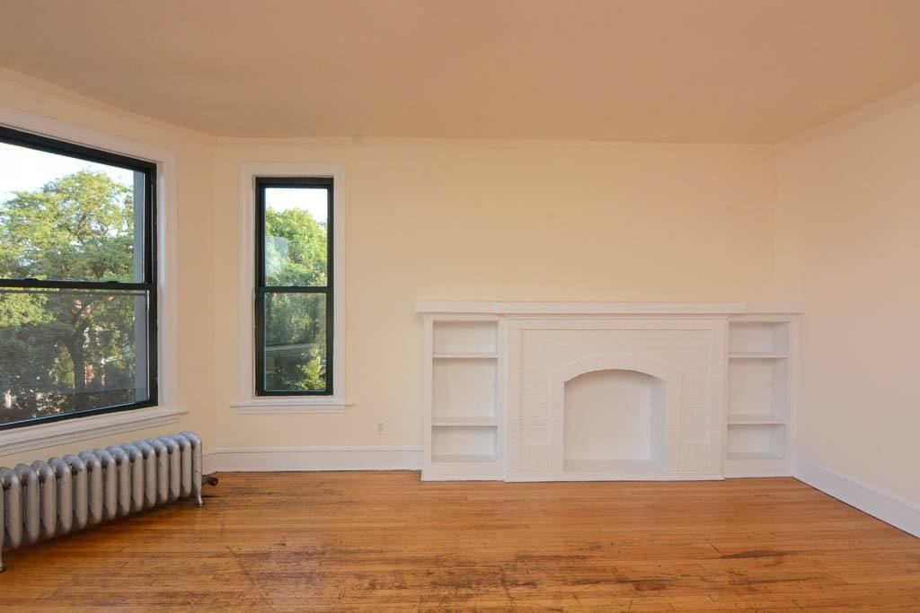 Apartment for rent at 2336 Spaulding, Chicago, IL 60647