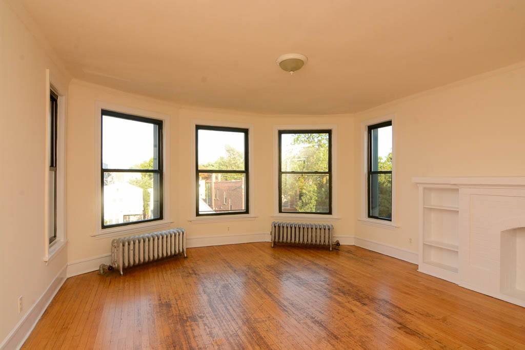 Apartment for rent at 2336 Spaulding, Chicago, IL 60647